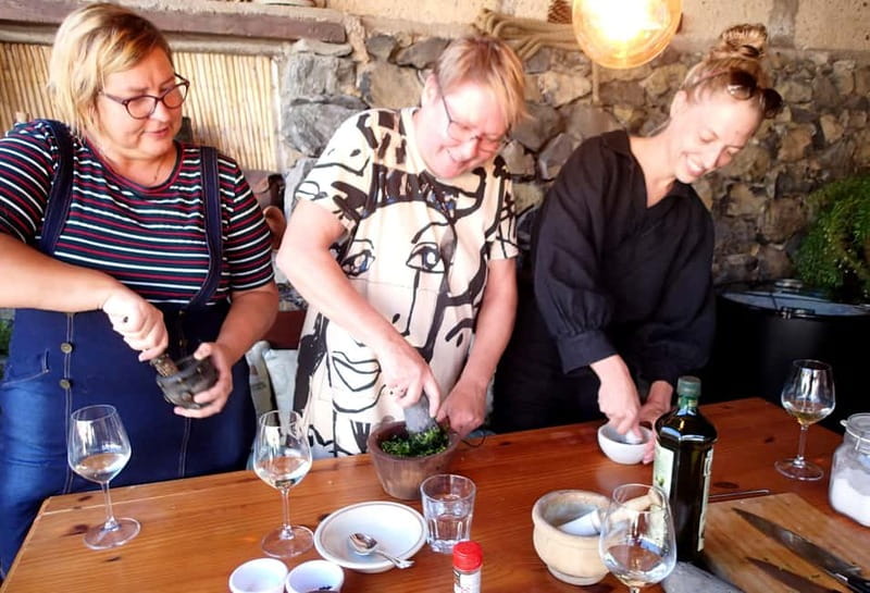 Mojo Workshop Cooking Class in Ancient Canarian Village - Why Chirche Changes Everything for a Mojo Class
