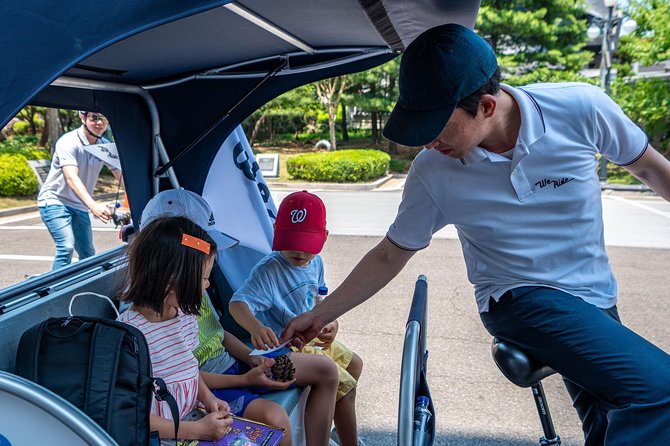 Morning Pedicab Heritage Tour - Route Breakdown: Cheonggyecheon Stream, Palaces, Markets, Hanoks, and Temple Calm