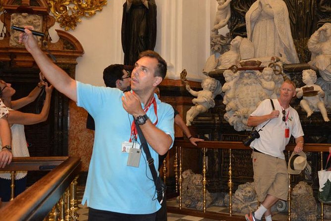 Mosque of Cordoba History Tour in English Tickets included - Practical details that affect your experience