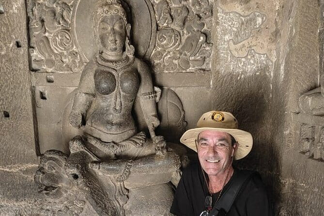 Mumbai Kanheri Caves & Golden Pagoda – A Buddhist Settlement - Why the guide matters most in Buddhist sites