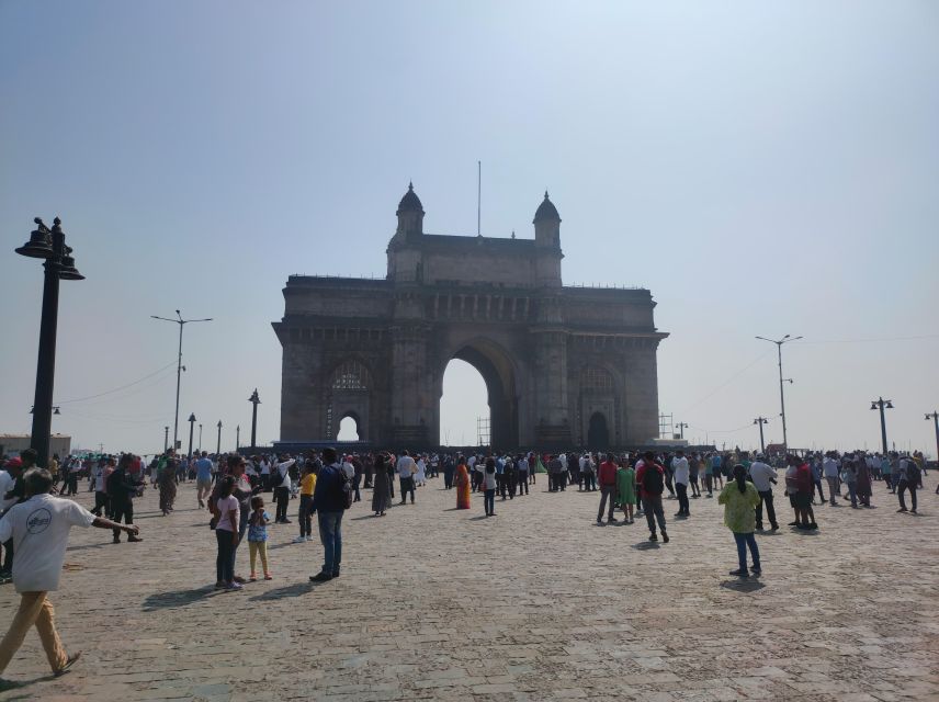 Mumbai: South Mumbai Heritage Walking Guided Tour - Kala Ghoda and Watson’s Hotel: design details you can actually spot