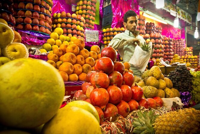 Mysore Palace + Jaganmohana Art Gallery + Devaraja Market = Mysore Heritage Walk - Key highlights you’ll feel right away