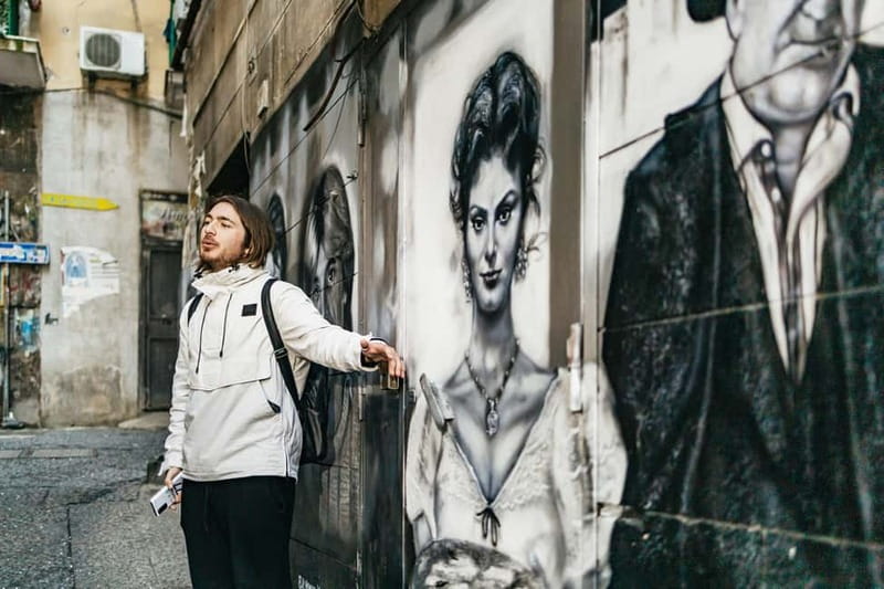Naples: Street Art & History Tour in the Spanish Quarters - World War II and Naples Resilience: Why the Stories Matter