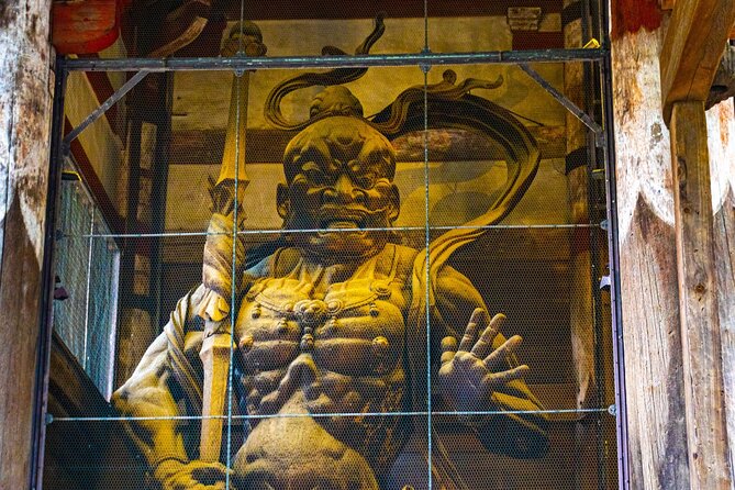 Nara World Heritage PRIVATE TOUR - Inside Todai-ji: Daibutsu Grounds and World Heritage Scale