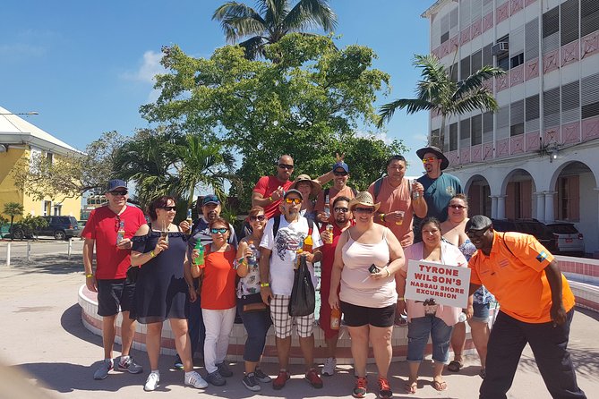 Nassau Shore Excursion: Cultural Heritage Sightseeing Tour - Ardastra Gardens: more than a quick zoo stop
