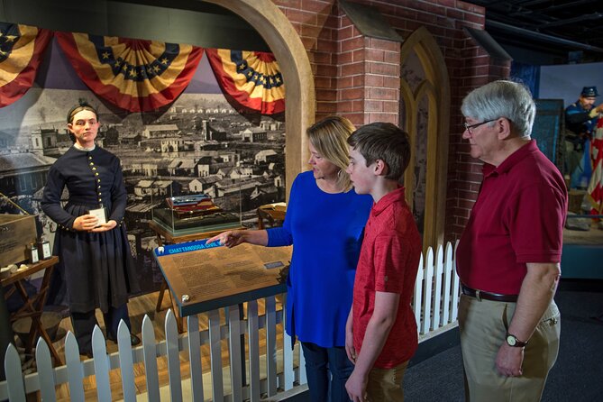 National Medal of Honor Heritage Museum Admission Ticket in Chattanooga - Theater and “Walls and Halls Talk”: What the Museum Does Well