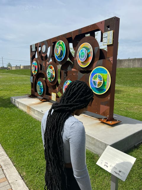 New Orleans: 9th Ward Hurricane Katrina History Tour - Old St. Claude Hospital Katrina Memorial: Where the Mood Changes