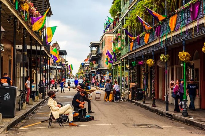 New Orleans Drunken Voodoo, Mystery, Paranormal, Supernatural and History Tour - The French Quarter Part: Bars, Walking Rhythm, and That 200+ Bars Energy