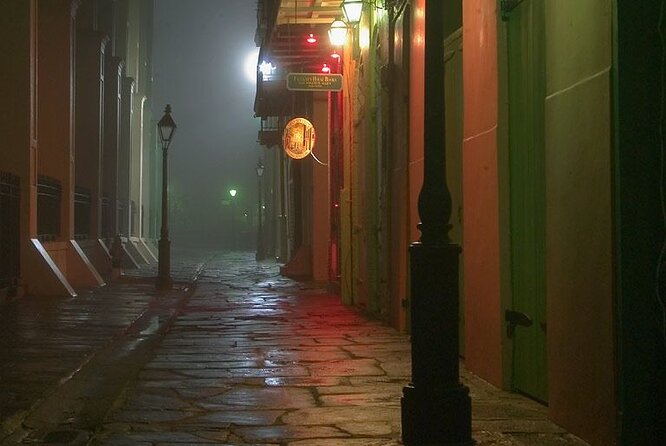 New Orleans Drunken Voodoo, Mystery, Paranormal, Supernatural and History Tour - Jackson Square Finish: Closing the Story in the Heart of It