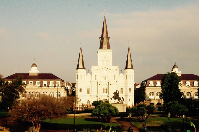 New Orleans French Quarter Walking and History Tour - Jackson Square and the landmark cluster: the political heart and the balcony view