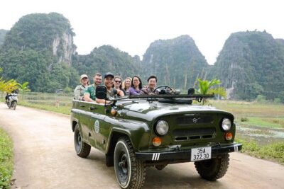 Ninh Binh Sunset Motobike Tour : Mua Cave & Hoa Lu Ancient Town - Stop 1: Tam Cốc–Bích Động and the village-road intro (1 hour 30 minutes)