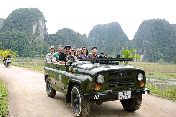 Ninh Binh Sunset Motobike Tour : Mua Cave & Hoa Lu Ancient Town - Stop 1: Tam Cốc–Bích Động and the village-road intro (1 hour 30 minutes)