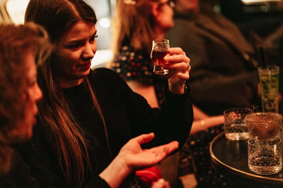 NYC: Speakeasy Drinks and Prohibition History Tour - Prohibition on Foot: why this bar tour feels different