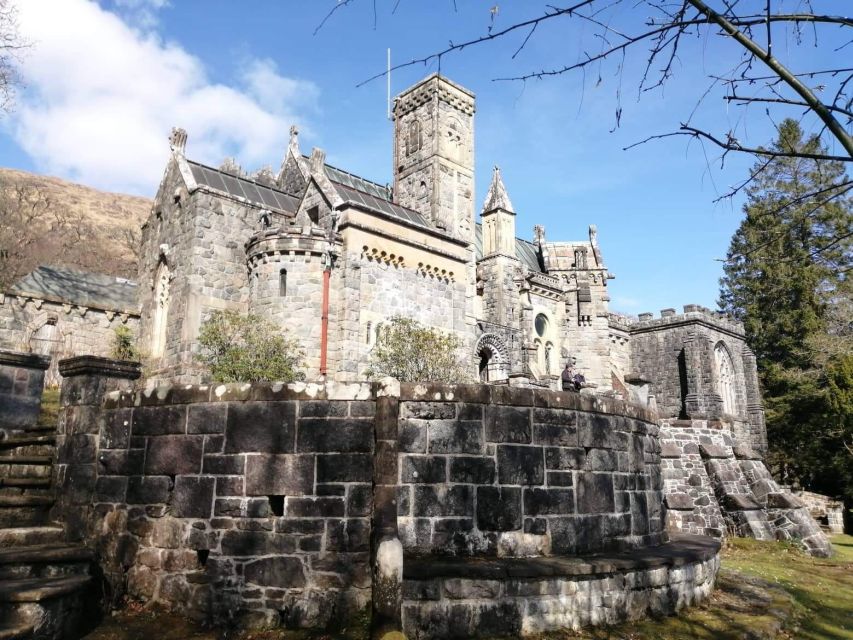 Oban: Historical Tour with Seafood Lunch Option - Dunstaffanage Castle: a 12th-century ruin with a strong local story