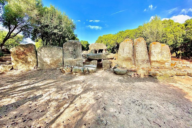 Olbia : Tuk-Tuk Tour – Ancient Treasures of Sardinia + pickup - Stop 1: San Simplicio and the Diocesan Museum area