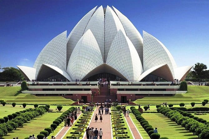 Old and New Delhi Delights Food, Culture and Heritage Tour - Drive-By Landmarks: Red Fort, Rashtrapati Bhavan, India Gate