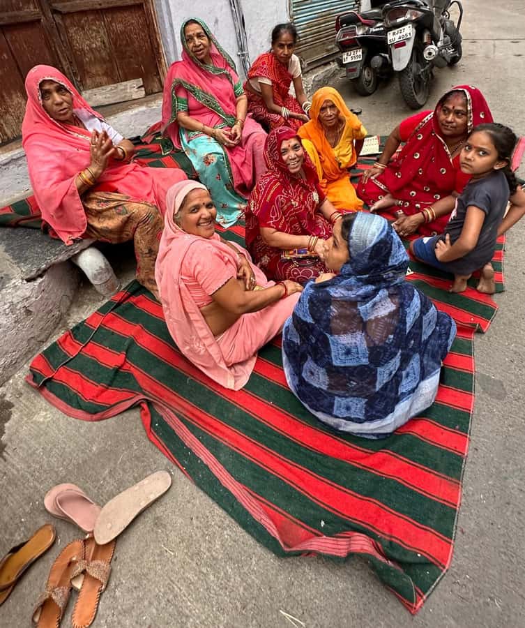 Old city heritage walk and local life experience - Old Temple Lanes, Lake Sights, and the Ghat Views