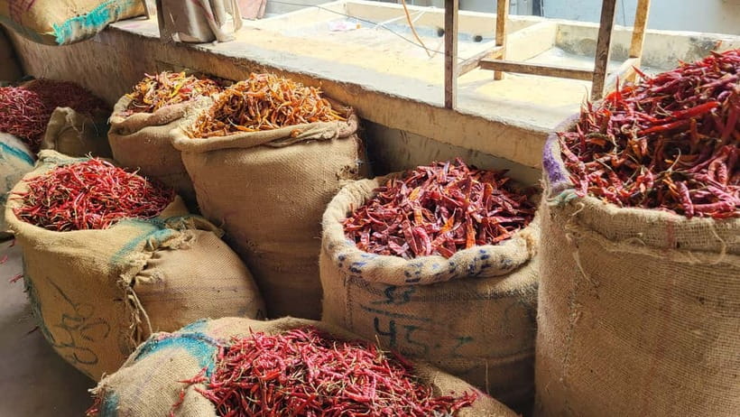 Old Delhi: Spices, Heritage and Bazaars Walking Tour - Old Delhi in 3 hours: what you’re really signing up for