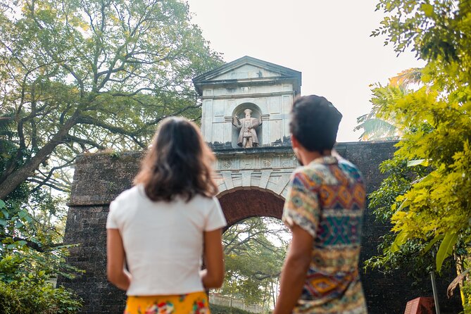Old Goa Heritage Walk by Make It Happen - Start at Viceroy’s Arch: the place to get your bearings fast