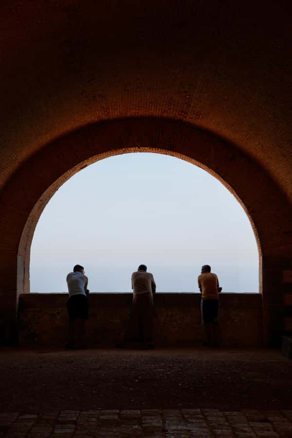 Oran: Guided Tour Between Heritage and Art of Living - Ending with a Mediterranean stroll: sunset as your final guide
