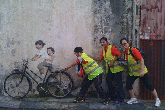 Penang George Town All-In-One Heritage Tour By Bicycle & Trishaw (Metro Bike) - Why a bike-and-trishaw heritage loop works so well in George Town