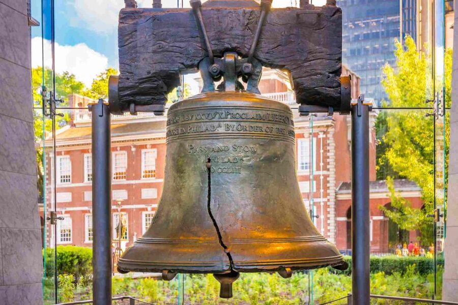 Philadelphia: Grim, Dark, and Twisted History Tour - Tour length, walking pace, and what to bring for comfort