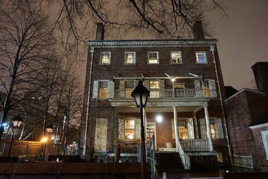Philadelphia: Grim, Dark, and Twisted History Tour - Price check: is $44 worth two hours of dark Philly?