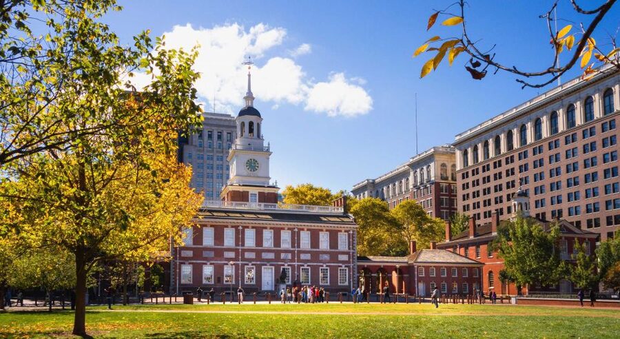 Philadelphia: Revolution and The Founders History Tour - Getting Oriented at the Independence Visitor Center