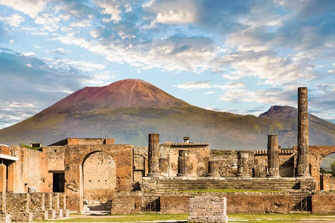 Pompeii the Ancient City (Tour+Transfer) - Language and guide style: what you’re likely to hear