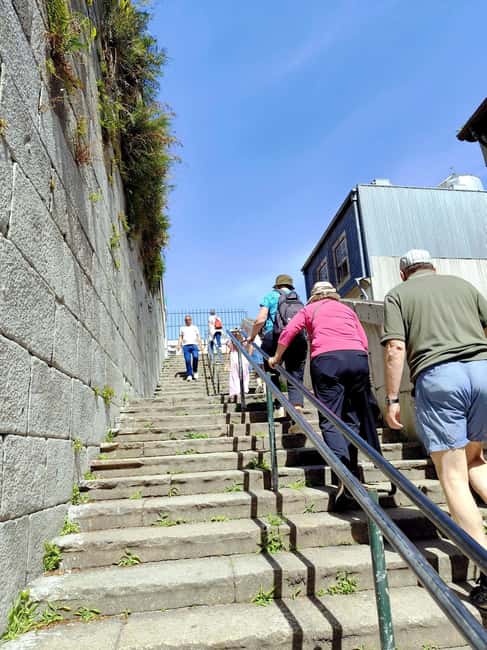 Porto: Jewish Heritage Walking Tour - Sant’ana Street and the old quarters: walking as a history lesson