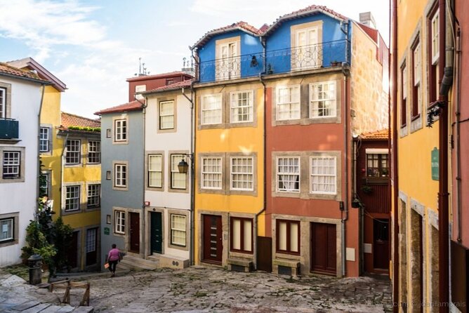 Porto Jewish Heritage Walking Tour Small group - Starting at Vimara Peres: Getting Your Bearings Fast