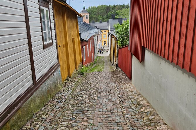 Porvoo Old Town & Riverside Heritage Guided Tour from Helsinki - Porvoo Cathedral: Gothic Architecture with Swedish Roots
