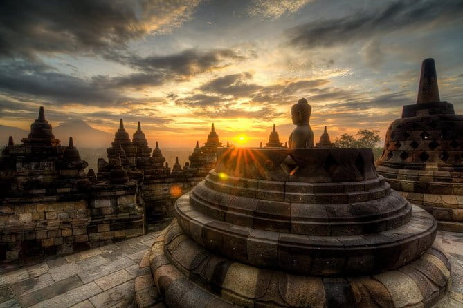 Private Borobudur Heritage Tour – Merapi Jeep & Prambanan Temple - Prambanan Temple: what you get in 3 hours and what costs extra