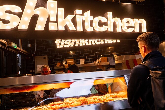 Private British Food and History Tour at London's Borough Market - Borough Market tastings: from sausage rolls to award-winning cheese