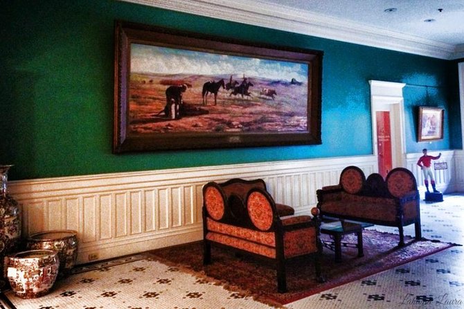 Private Drunk History Tour: Lunch, Libations & History - Pacing and timing: why the route feels easy