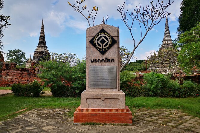 Private Excursion to Ayutthaya, UNESCO World Heritage site with Boat Tour - Your guide sets the pace (and saves you time on photos)
