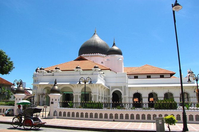 Private George Town UNESCO Heritage Walking Tour - Chew Jetty: start at the waterfront, then watch the city make sense