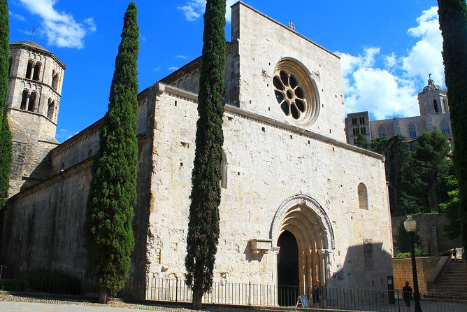 Private: Girona and Besalu Jewish History Tour from Girona - Girona’s extra medieval stops: cathedral, walls, and the Onyar River