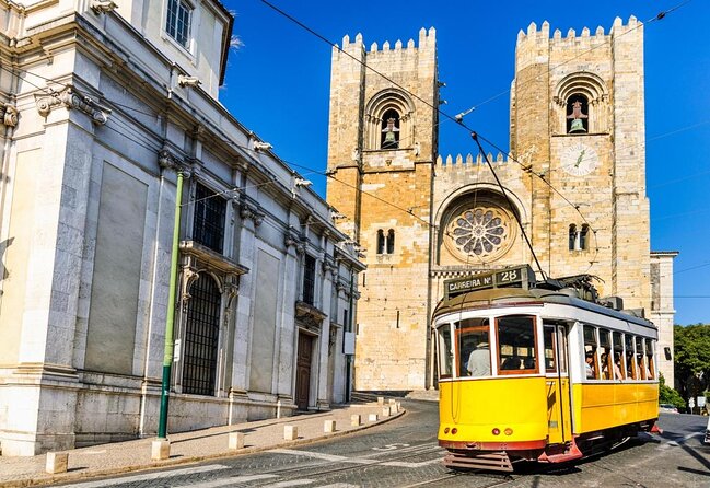 Private Guided Alfama Tuk Tuk Tour in Lisbon – 1.5-Hour - Key highlights you’ll actually care about