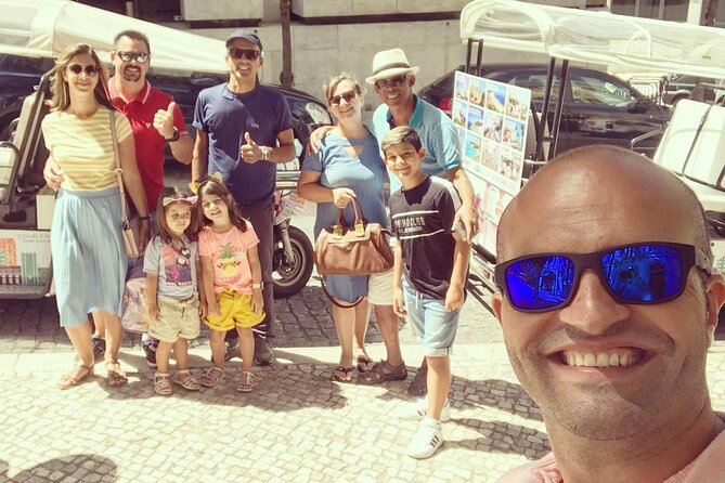 Private Guided Alfama Tuk Tuk Tour in Lisbon – 1.5-Hour - Stop 5: Miradouro das Portas do Sol, the balcony view