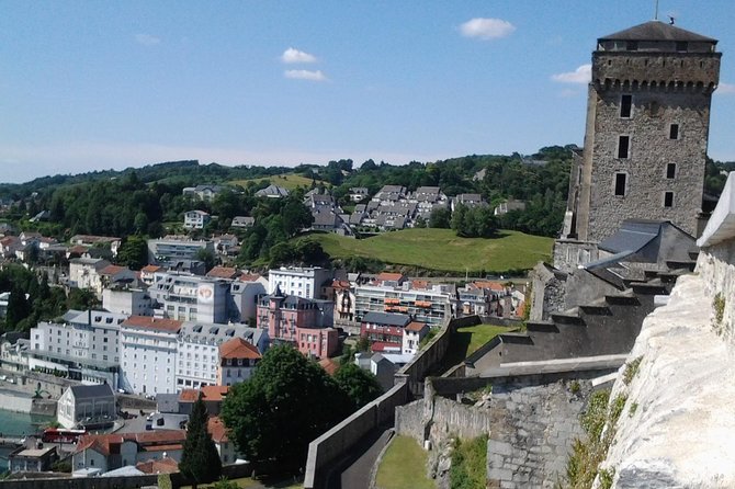 Private Guided History tour of Lourdes - Stop 1: Sanctuaire Notre-Dame de Lourdes and the 1858 story