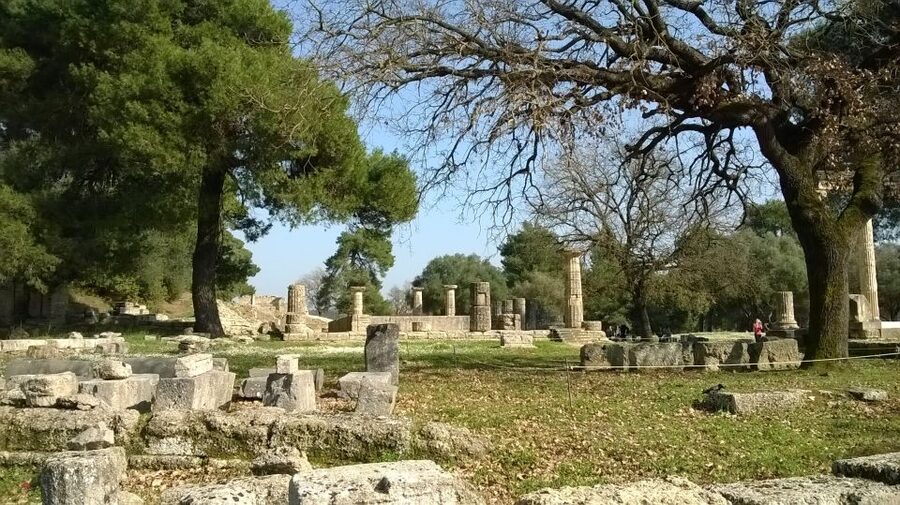 Private Guided Tour of Ancient Olympia - Wandering the sacred grove of Zeus: reading religious ruins with confidence
