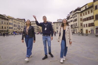 Private Guided Visit Florence's Santa Croce Basilica and Ancient Leather School - Entering Santa Croce: the world’s largest Franciscan church