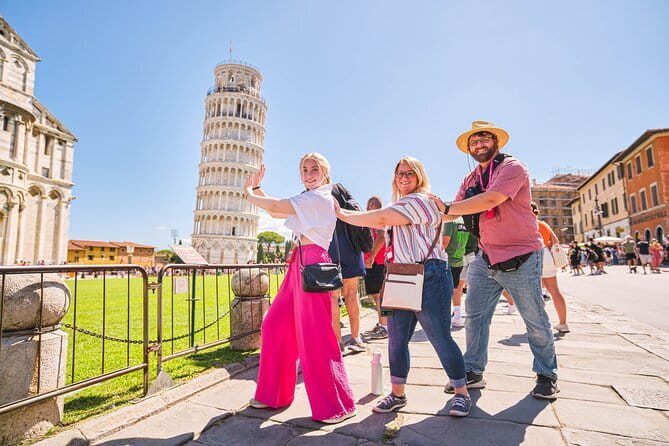 Private Guided Visit Florence's Santa Croce Basilica and Ancient Leather School - Price and value: €8 entrance plus a private guide is the main deal