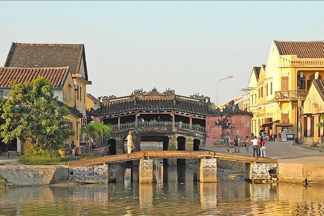 Private Half-Day Tour of Hoi An Ancient Town - Entering Hoi An Ancient Town the Right Way