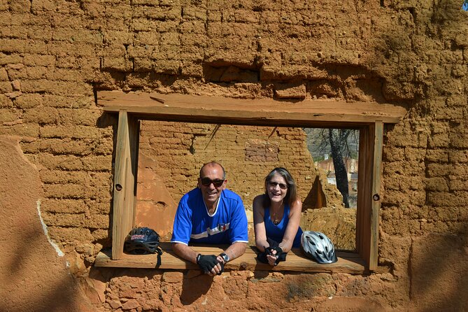Private Historical Tour in the Sierra Santa Rosa by Bicycle - Santa Rosa de Lima: gear-up moment plus an old trade-route connection