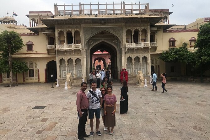 Private Jaipur Full-Day Tour with Block Printing - Private pickup and an AC car that keeps the day sane