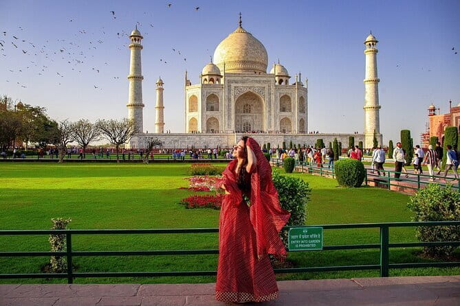 Private Jaipur Sightseeing Tour with Car and Guide - Price and Entrance Fees: Where Your Money Actually Goes