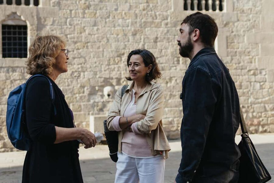 Private Jewish Heritage Journey by Barcelona Dreaming - Plaça de Sant Jaume: where civic power and Jewish life meet