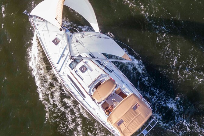 Private Morning Sail, Dolphin and History Tour on Mystique - The crew and the “you’re family” factor